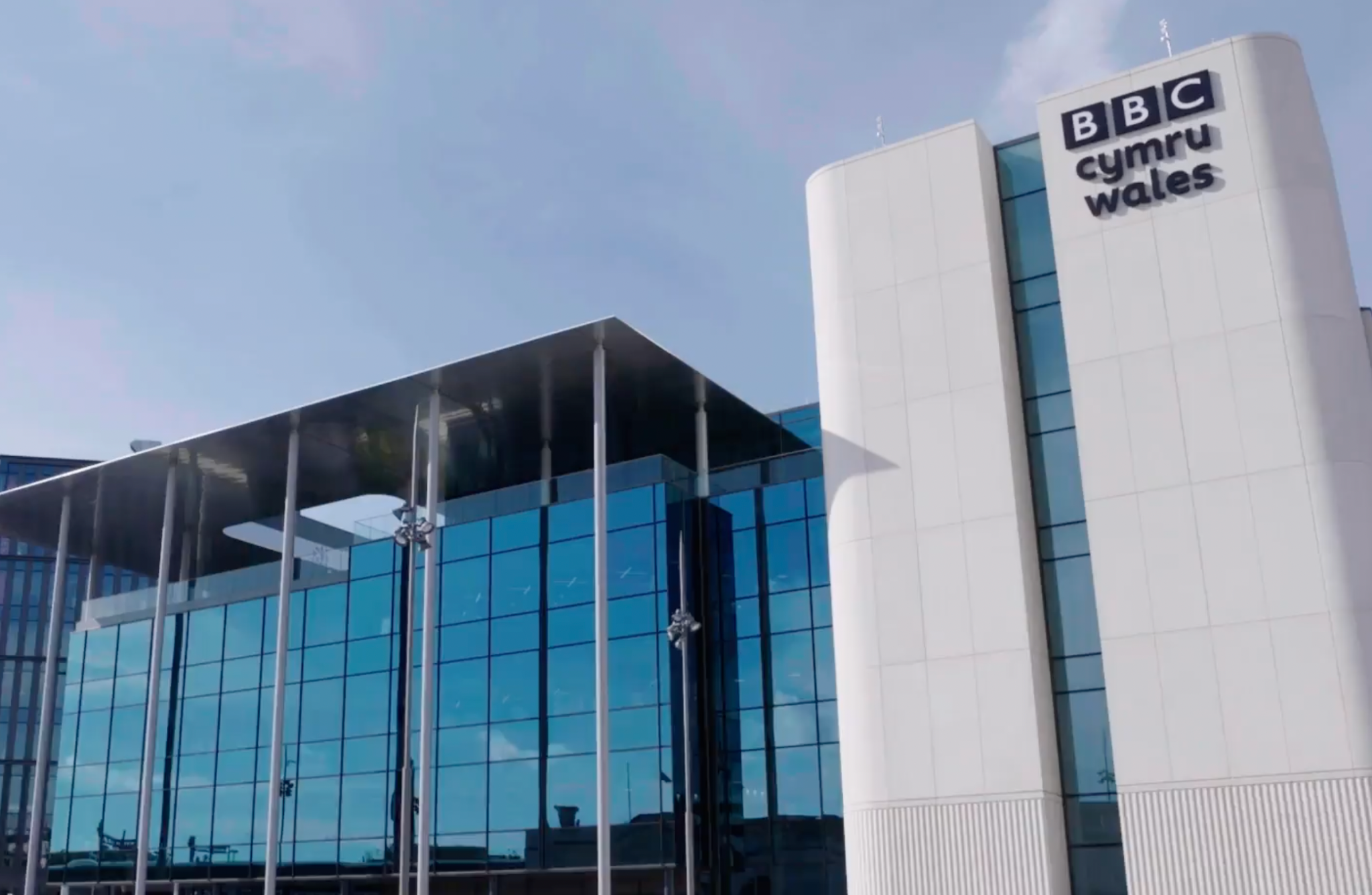 “Mae arloesedd yn gyfangwbl hanfodol…” Rhuanedd Richards, Cyfarwyddwr y Cenhedloedd y BBC